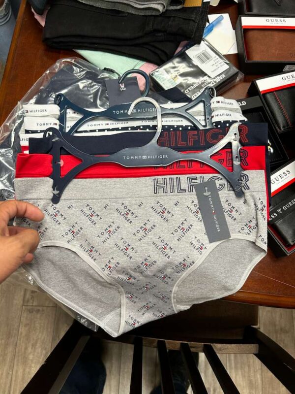 CAJA MASTER DE SET DE 5 PIEZAS TOMMY 60 SET